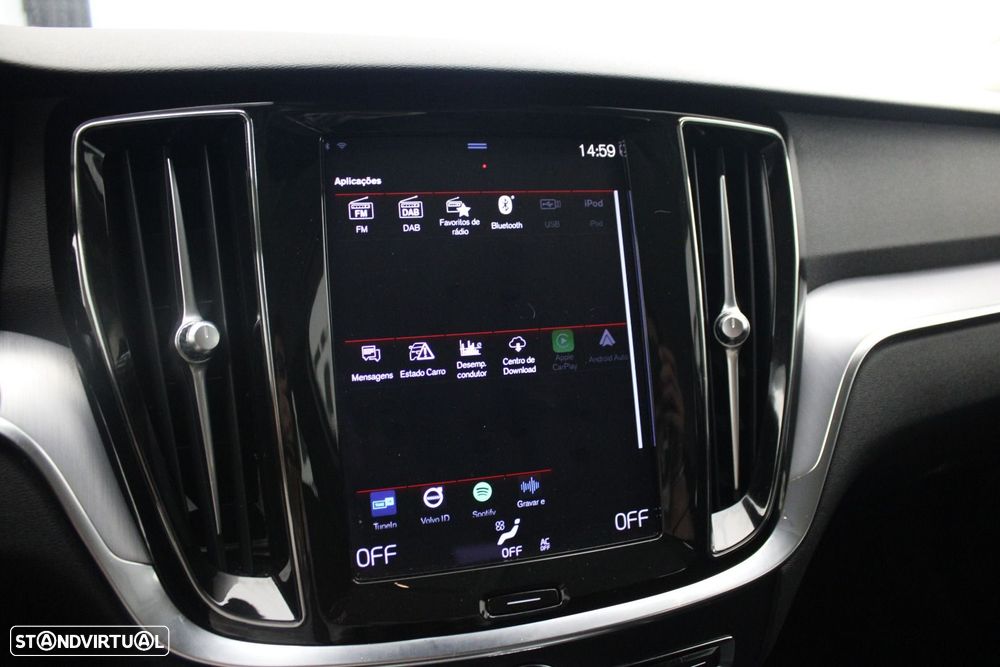 Volvo V60 2.0 B4 Momentum Core Geartronic - 18