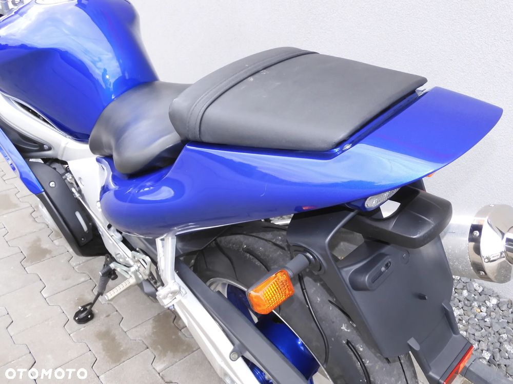 Yamaha R6 - 20