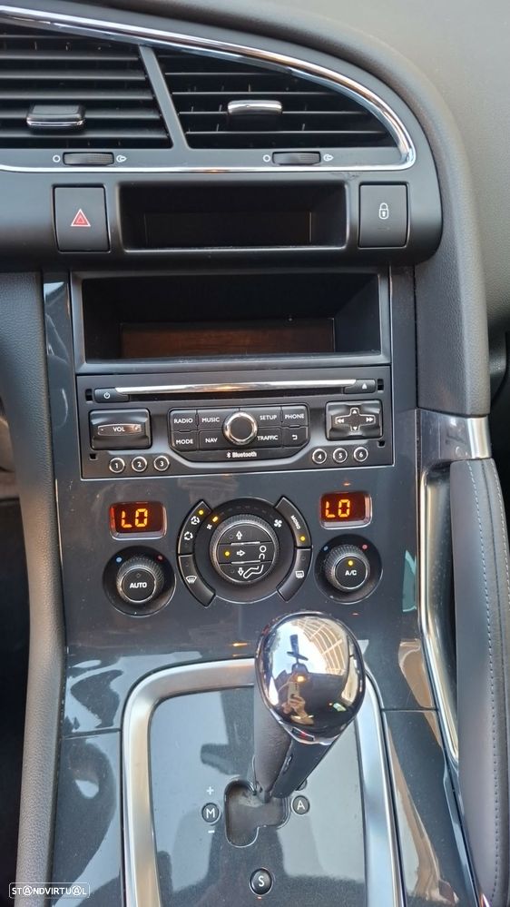 Peugeot 3008 BlueHDi 120 EAT6 Stop & Start Active - 20