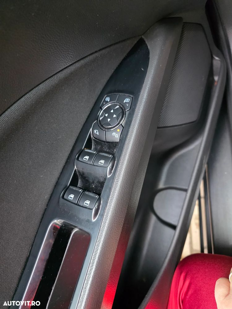 Ford Mondeo 2.0 TDCi Start-Stopp PowerShift-Aut. Vignale - 8