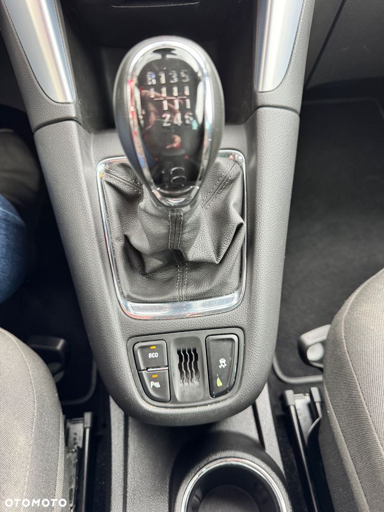 Opel Zafira - 32