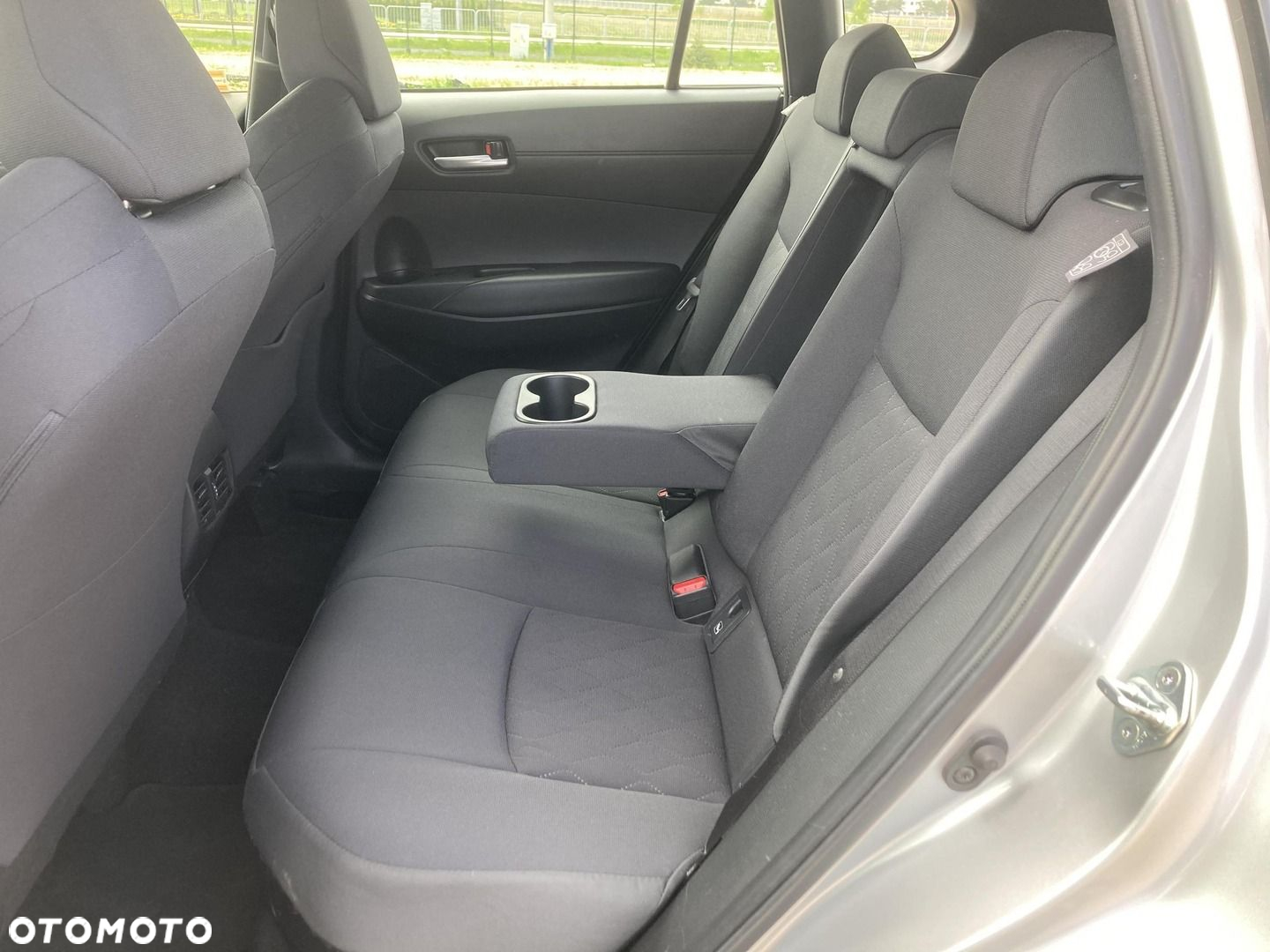 Toyota Corolla Cross 2.0 Hybrid Comfort - 15