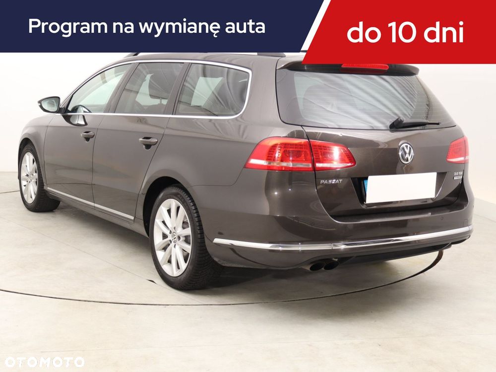 Volkswagen Passat Variant - 6