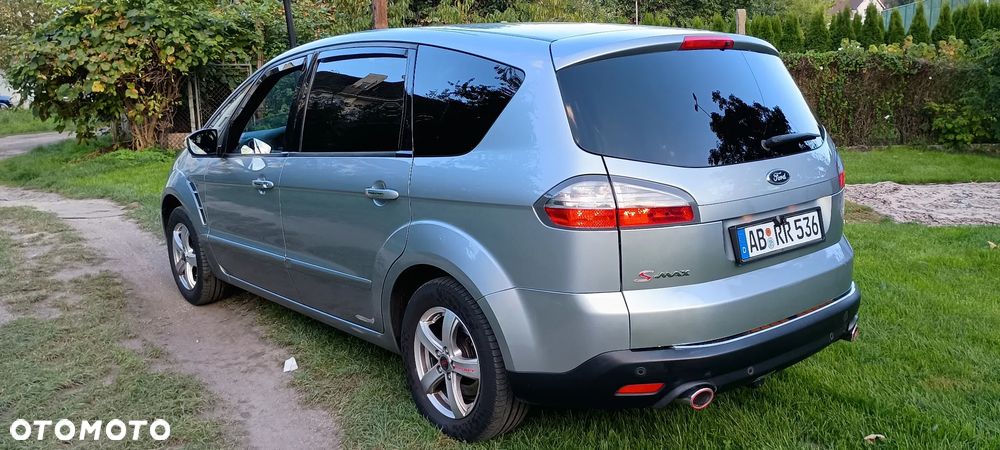 Ford S-Max - 7