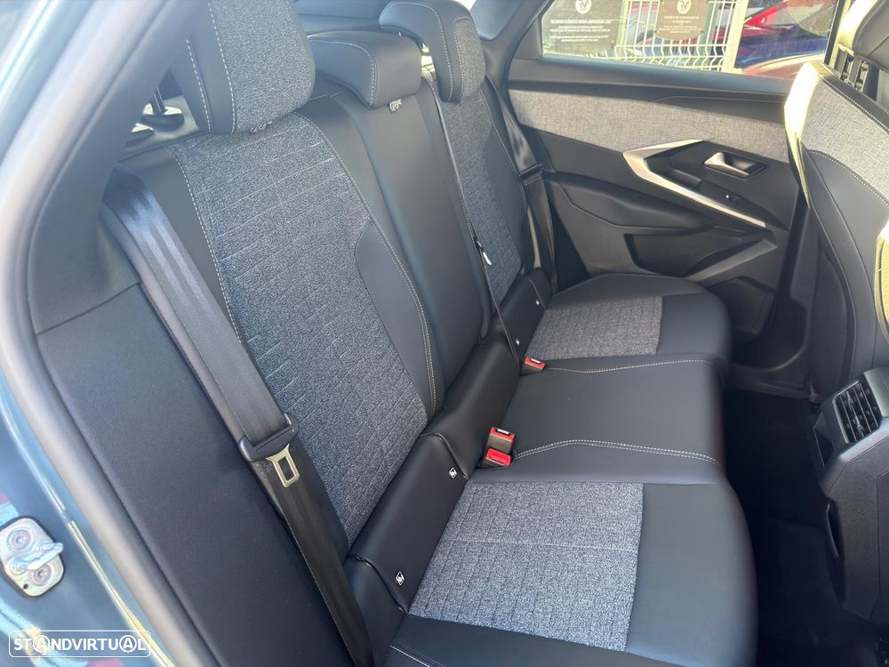 Peugeot 3008 Hybrid 145 e-DSC6 Allure - 15