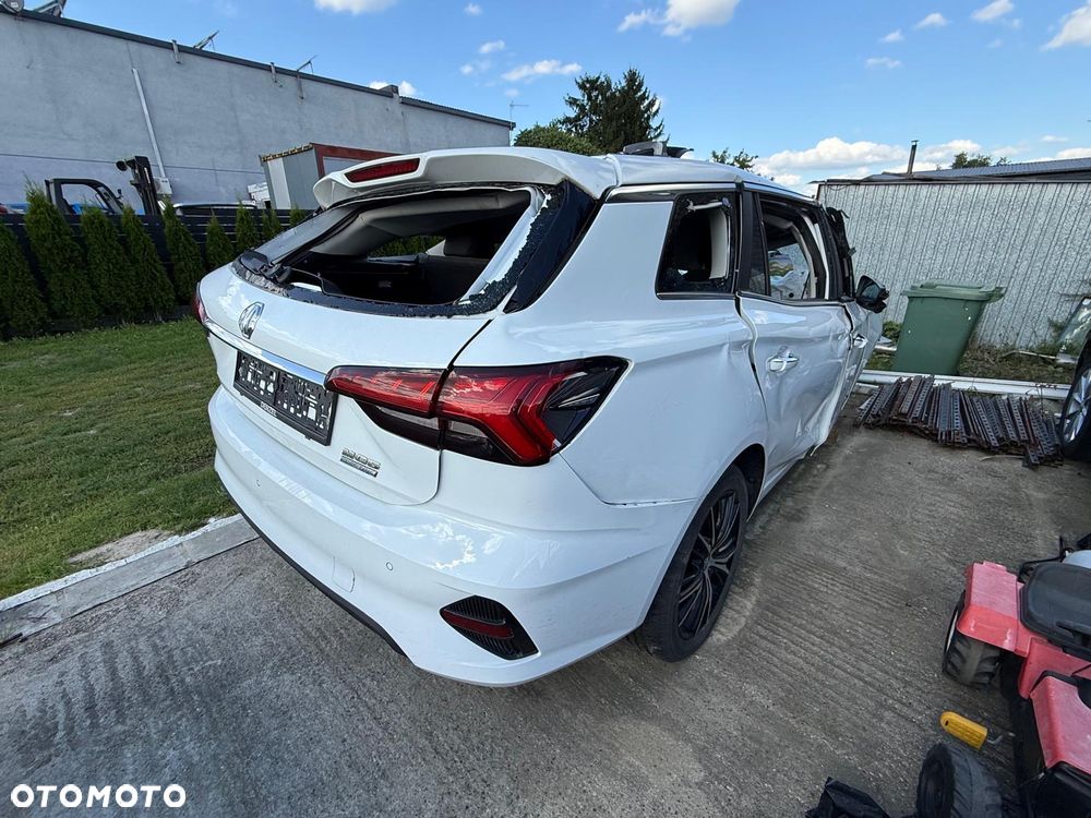 MG MG3 - 2