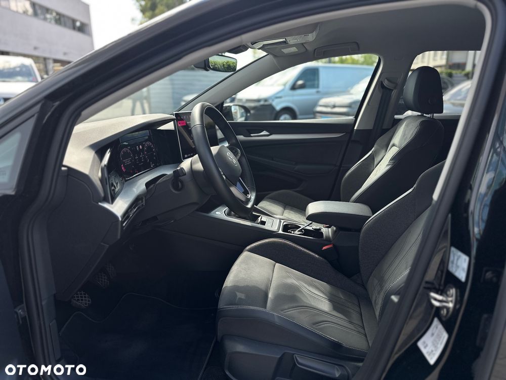 Volkswagen Golf 1.5 TSI Life Plus - 12