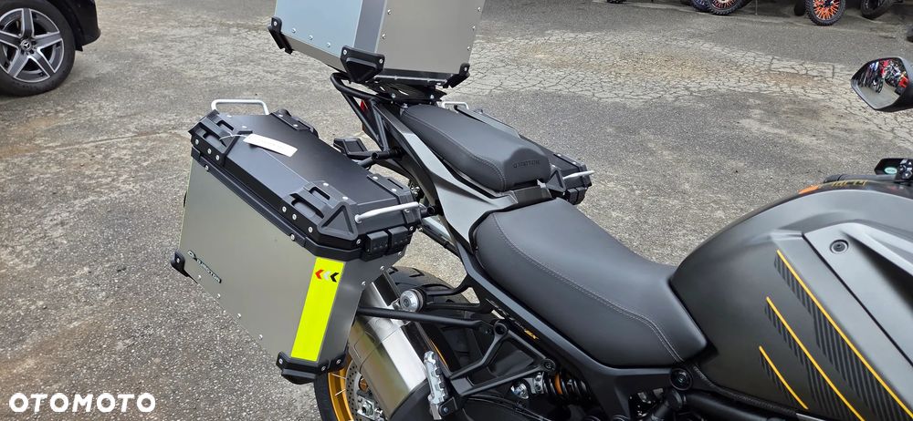 QJMOTOR 900 SX - 17