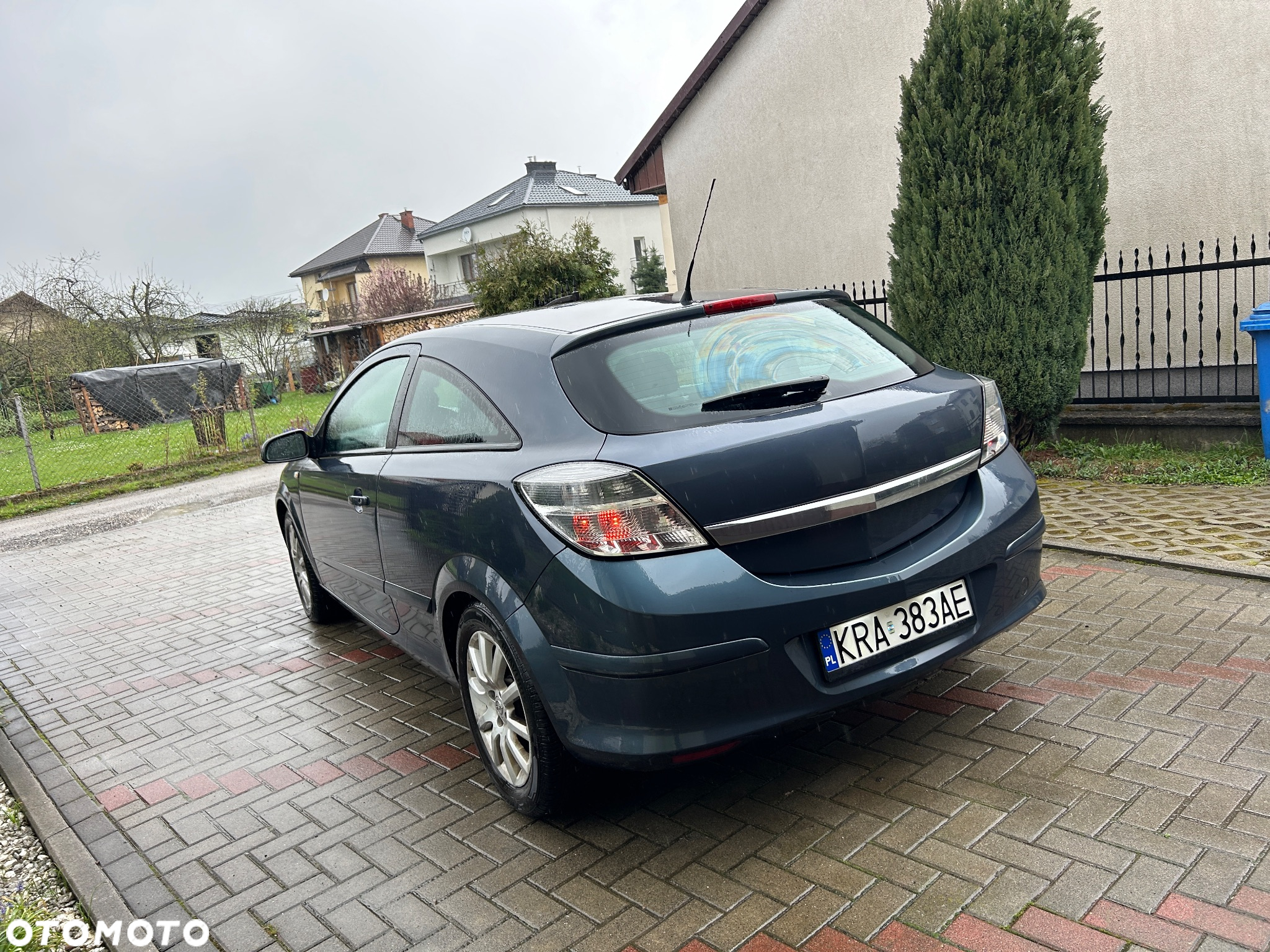 Opel Astra GTC 1.6 Cosmo - 7