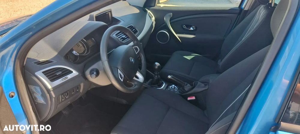 Renault Megane 1.5 dCi Dynamique - 7