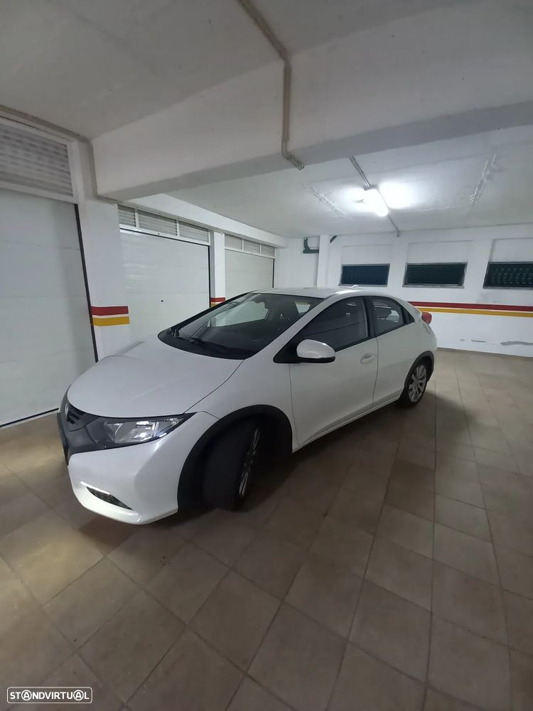 Honda Civic 1.6 i-DTEC Sport - 1