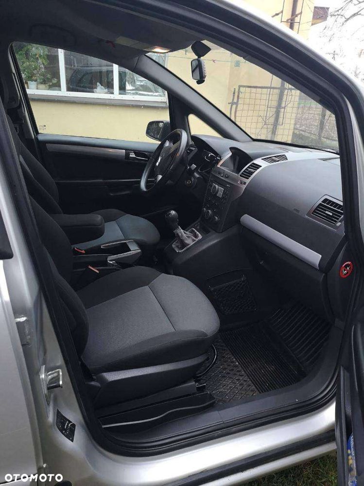 Opel Zafira 1.6 Elegance - 16