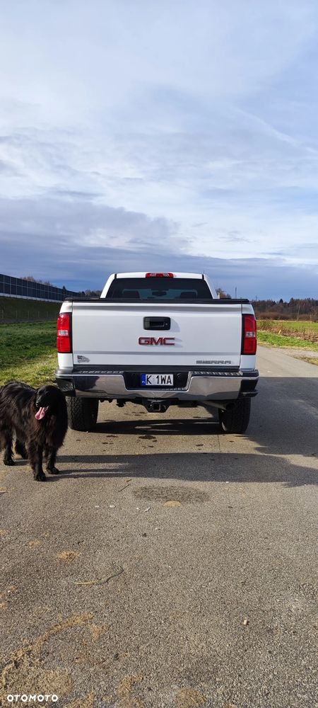 GMC Sierra - 34