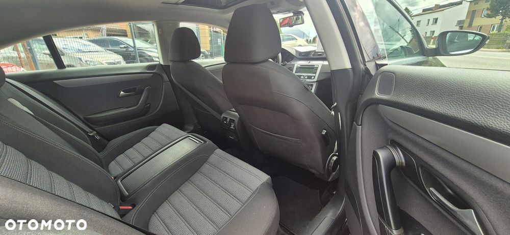 Volkswagen Passat - 6
