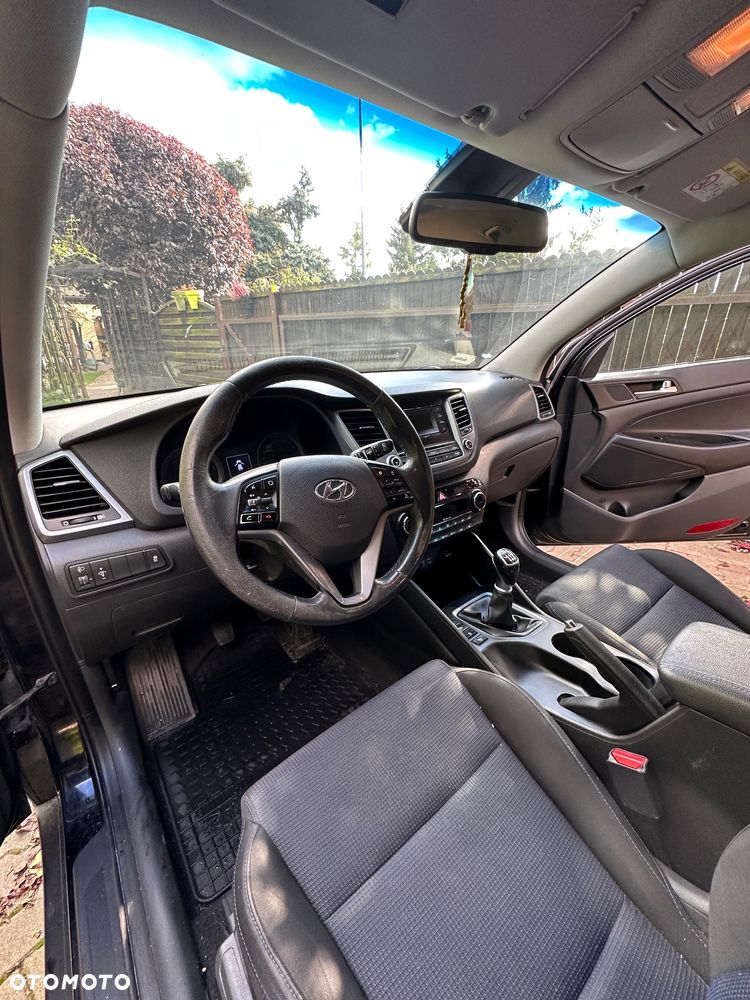 Hyundai Tucson 2.0 CRDI BlueDrive GO 2WD - 10