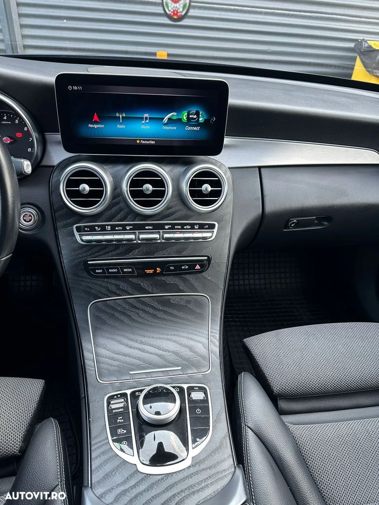 Mercedes-Benz C 200 MHEV - 24