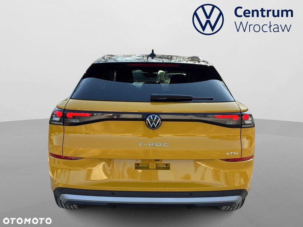 Volkswagen T-Roc - 10