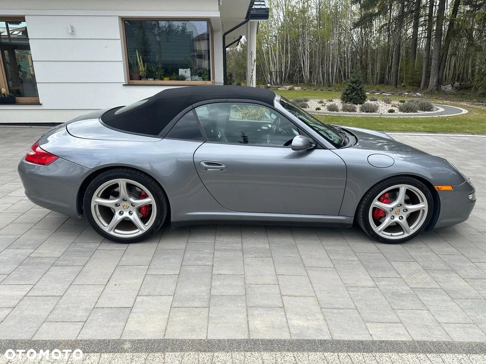 Porsche 911 Carrera 4 S - 2