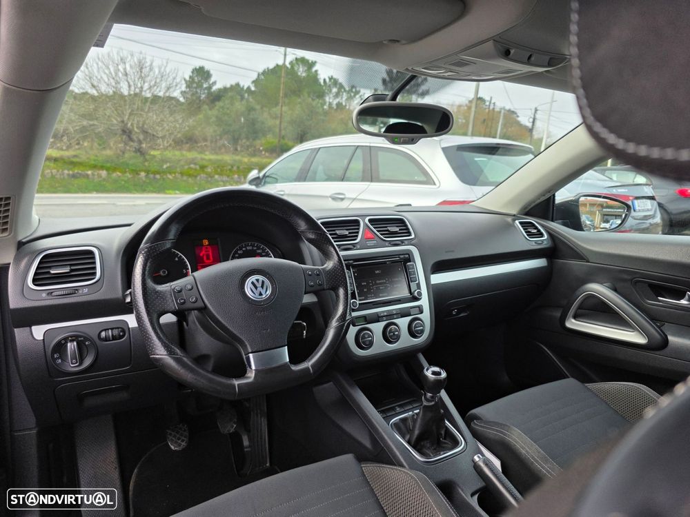 VW Scirocco 2.0 TDI - 11