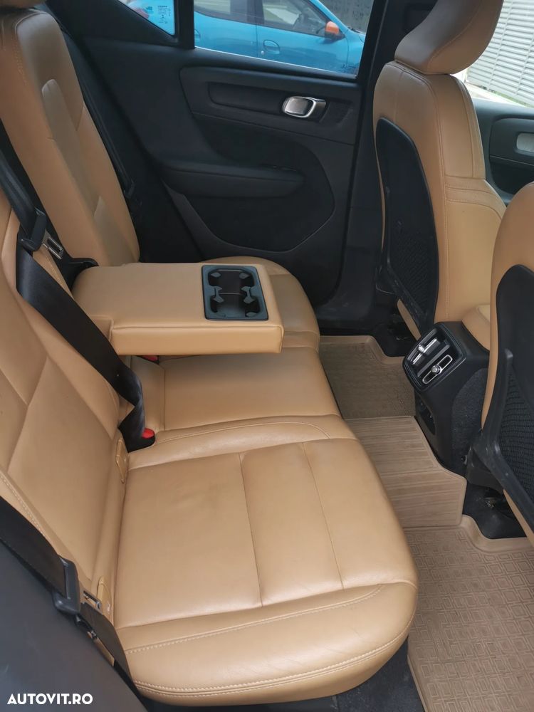 Volvo XC 40 D4 AWD Inscription - 15