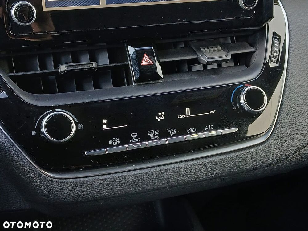 Toyota Corolla 1.2 T Active - 25