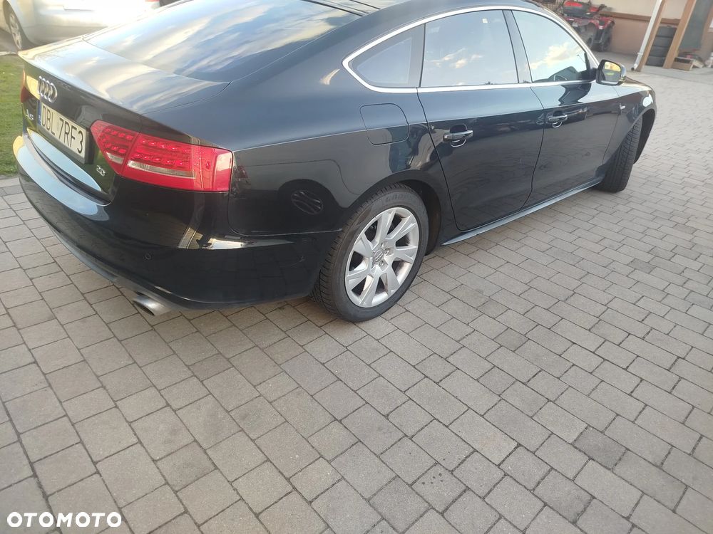 Audi A4 Avant - 9