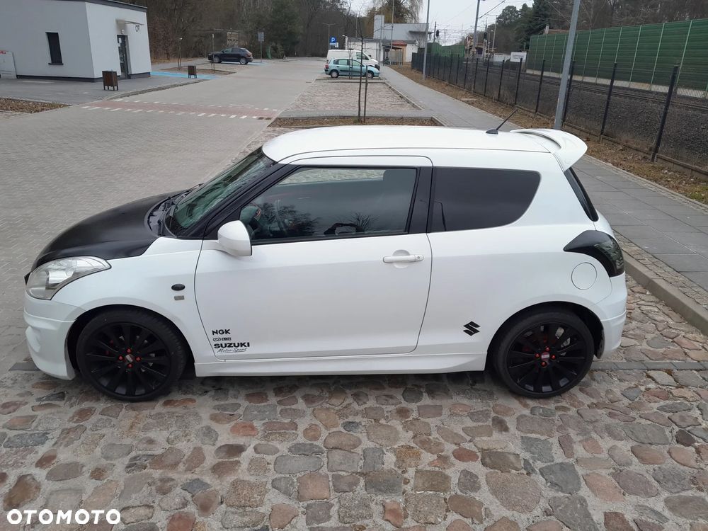 Suzuki Swift 1.2 X-ITE - 1