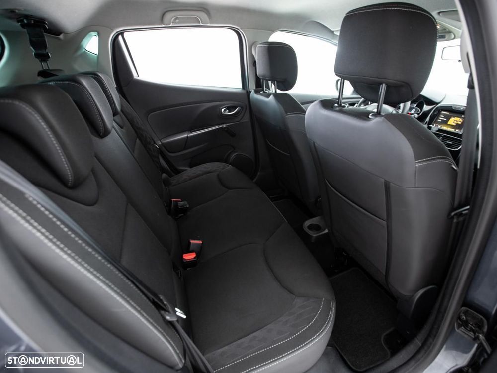 Renault Clio 1.5 dCi Limited C/PM+Pneu - 11