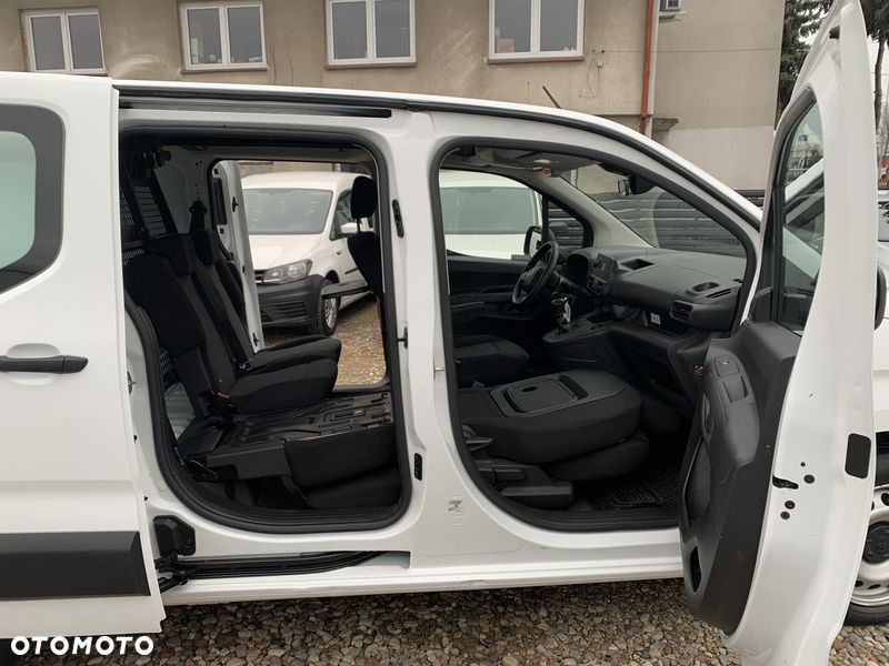Toyota PROACE CITY BRYGADÓWKA L2H1, VAN 5 osobowy, Homologacja cięż. N1, Duża ład-772kg Koła-16 Skrzynia biegów 6stop. Ściana dział. składana 2x Boczne drzwi - 30