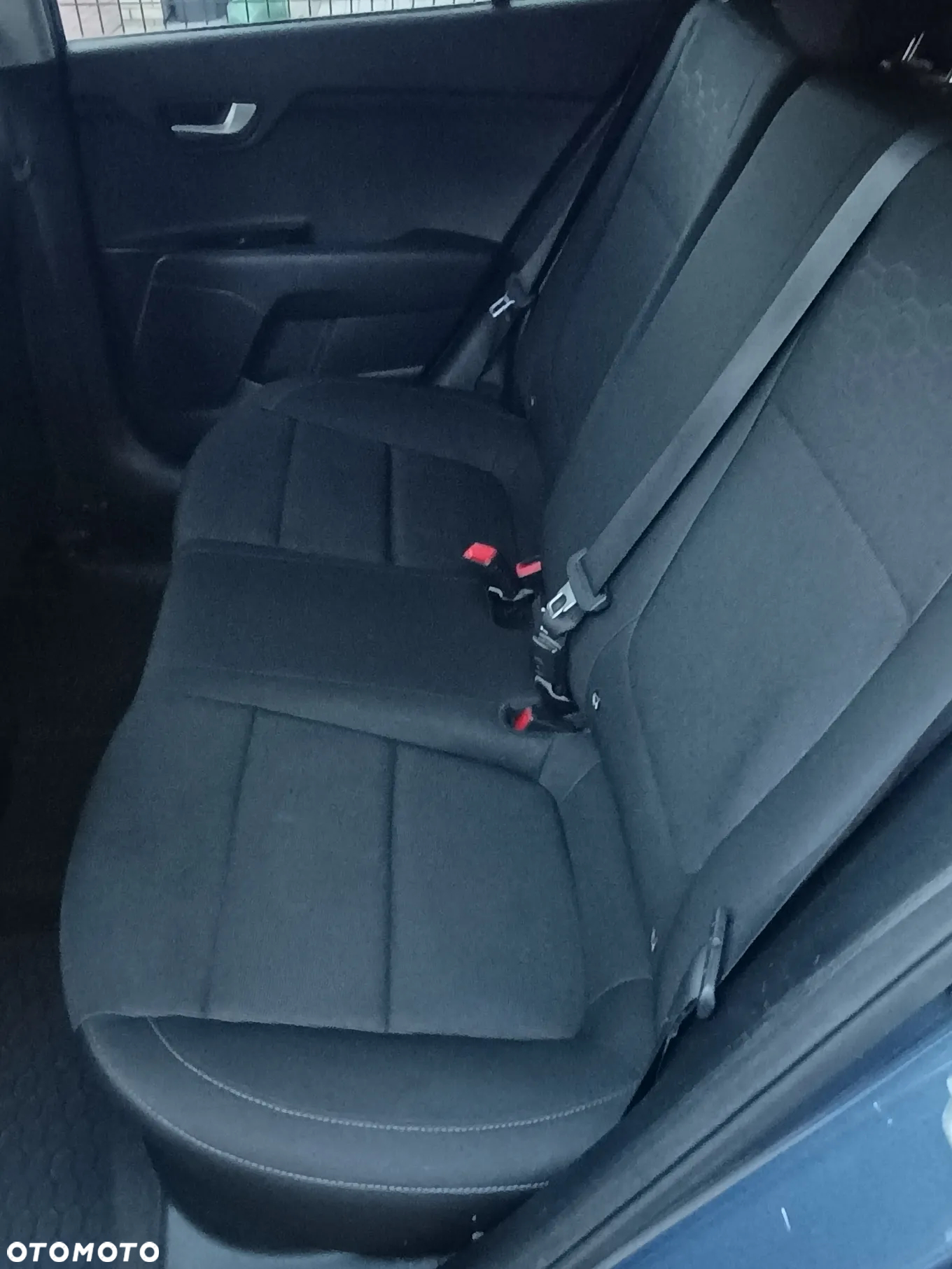 Kia Rio 1.2 L - 10