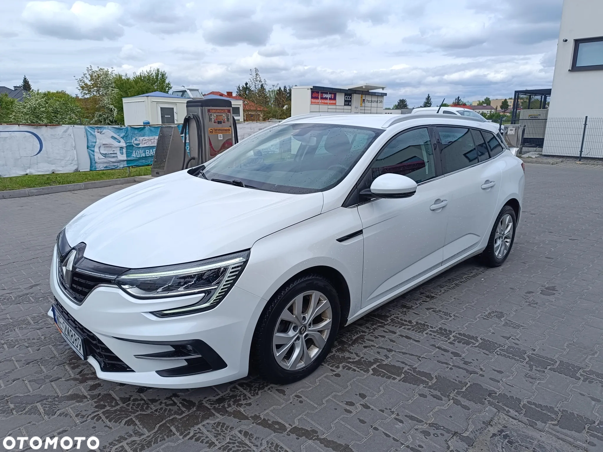 Renault Megane 1.5 Blue dCi Zen - 23