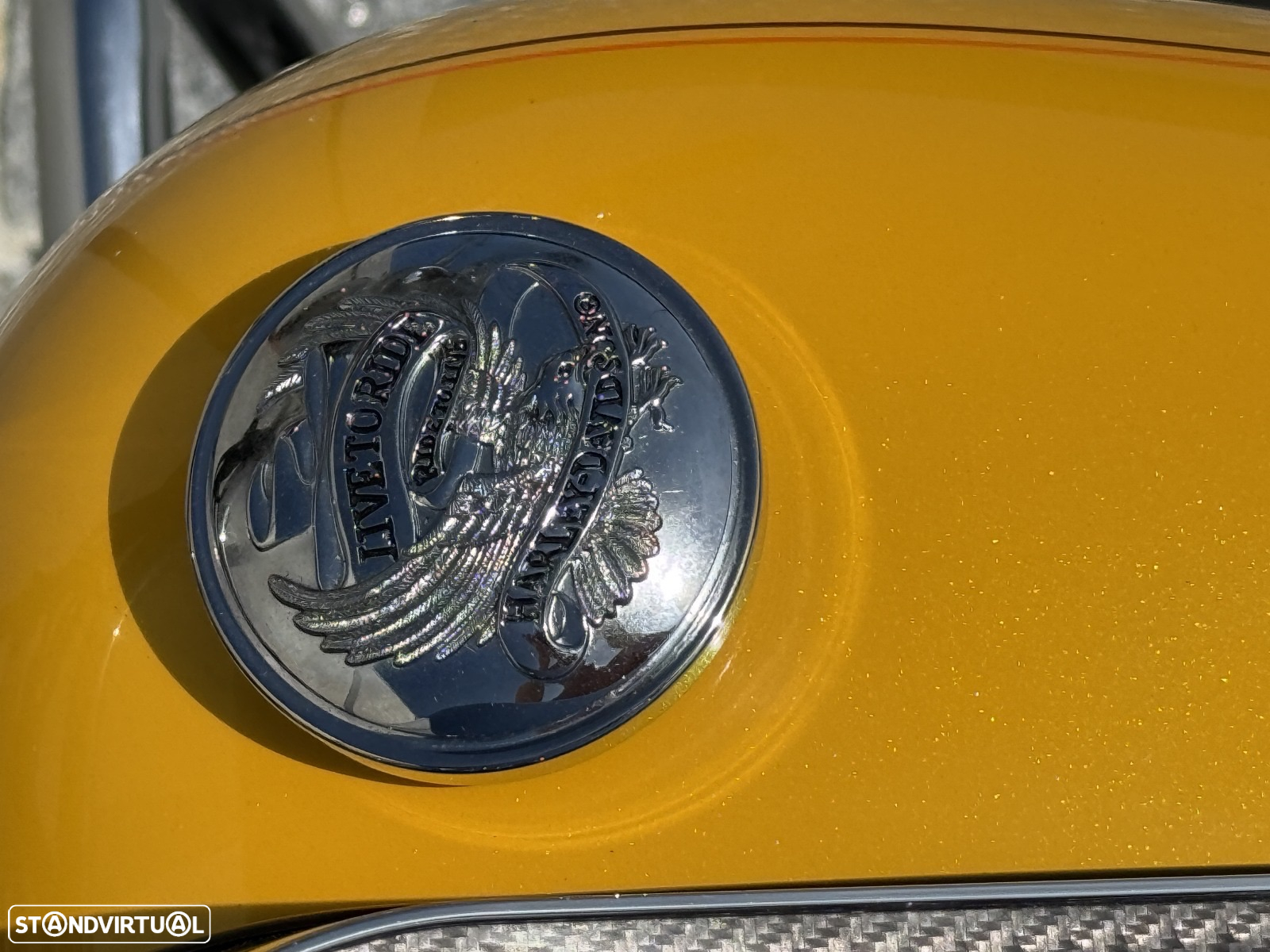 Harley-Davidson Fat Boy Fatboy FLSTF 1450 Edição Yellow Pearl - 23
