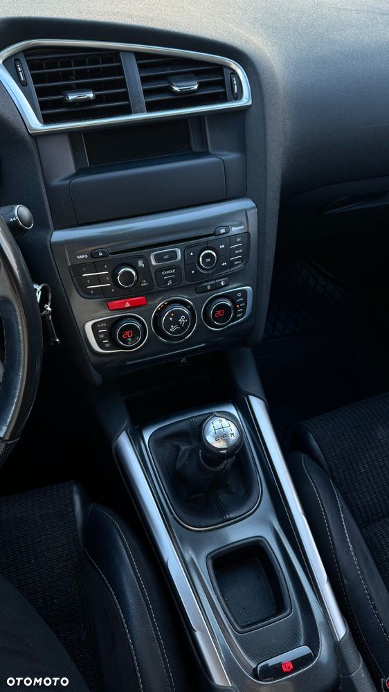 Citroën C4 1.6 VTi Exclusive - 9