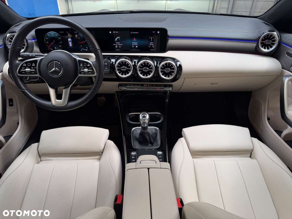 Mercedes-Benz CLA - 9