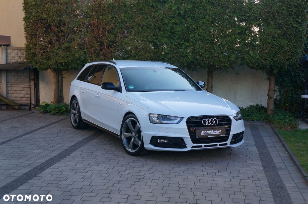 Audi A4 Avant 2.0 TDI DPF clean diesel S line Sportpaket - 4