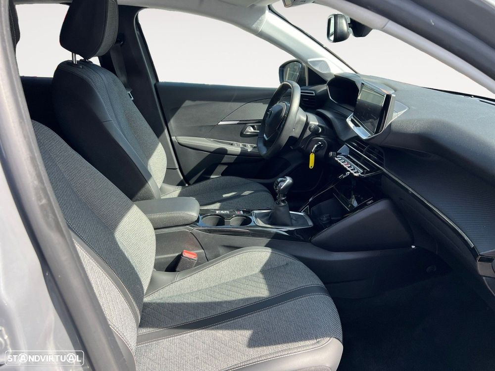 Peugeot 208 1.2 PureTech Allure - 15