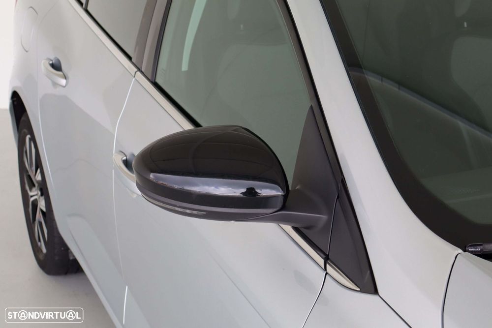 Renault Mégane Sport Tourer 1.3 TCe Limited - 4