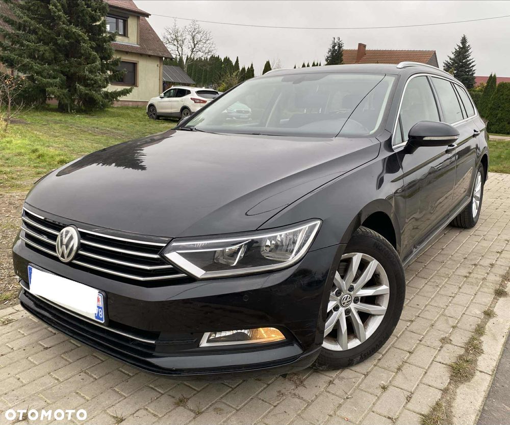 Volkswagen Passat Variant 1.6 TDI SCR DSG - 1