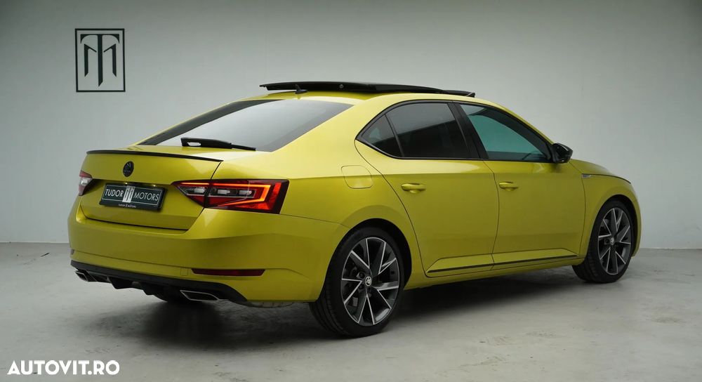 Skoda Superb 2.0 TSI 4X4 DSG Sportline - 4