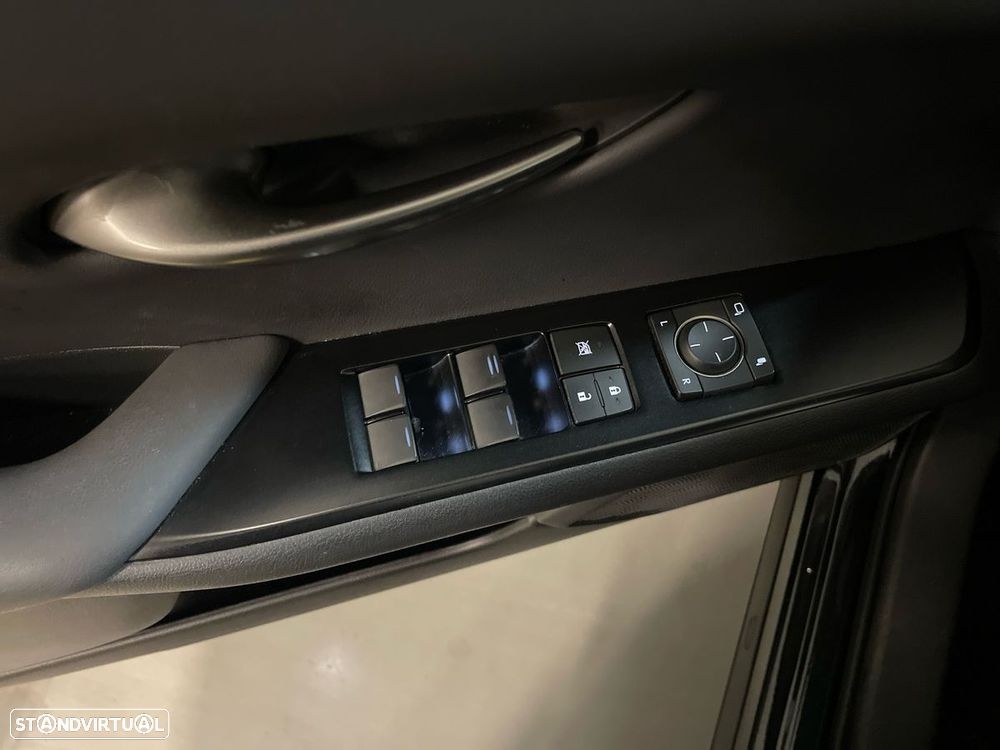 Lexus UX 250h Special Edition (LCA) - 11