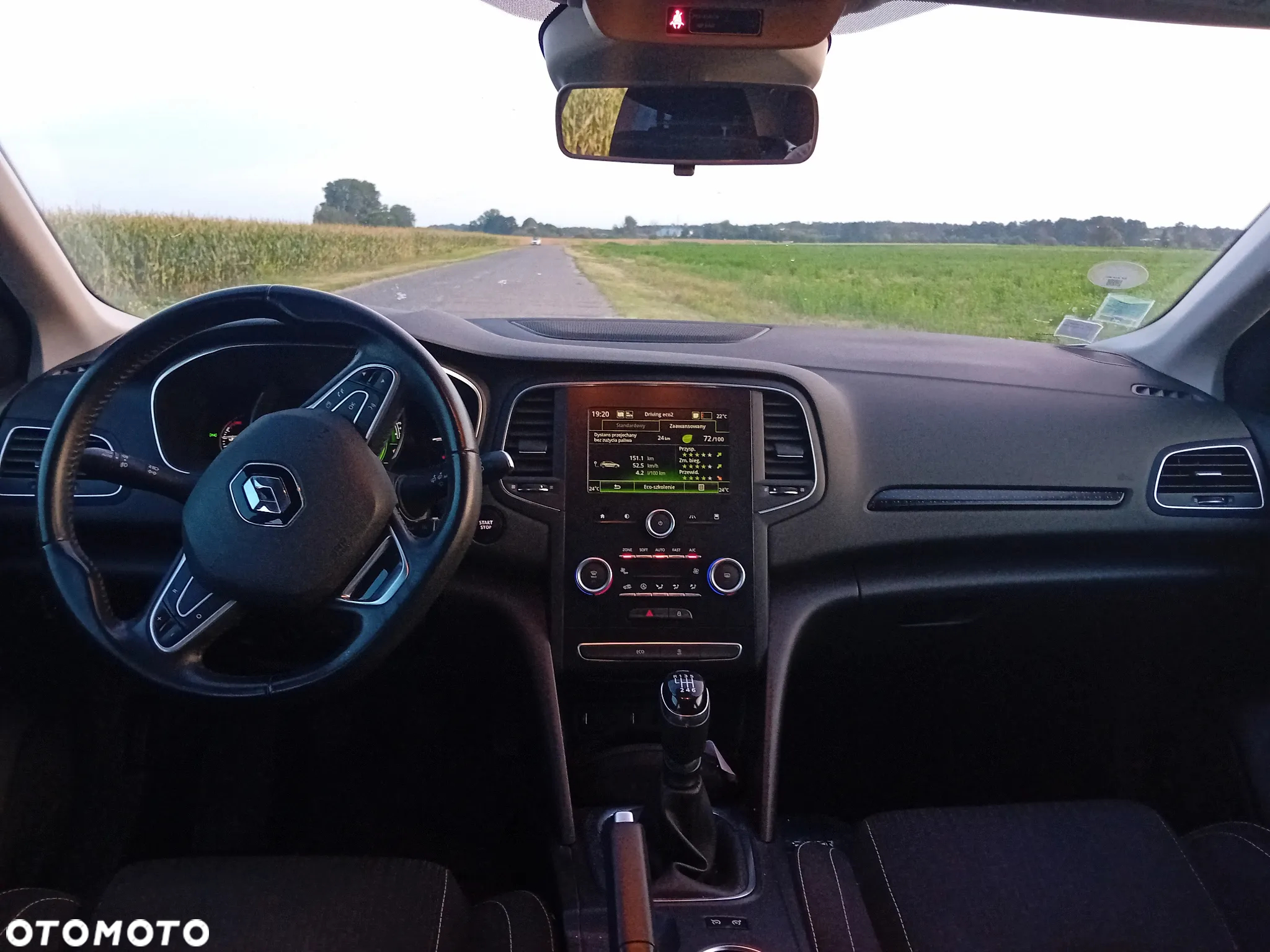 Renault Megane 1.5 dCi Bose - 9