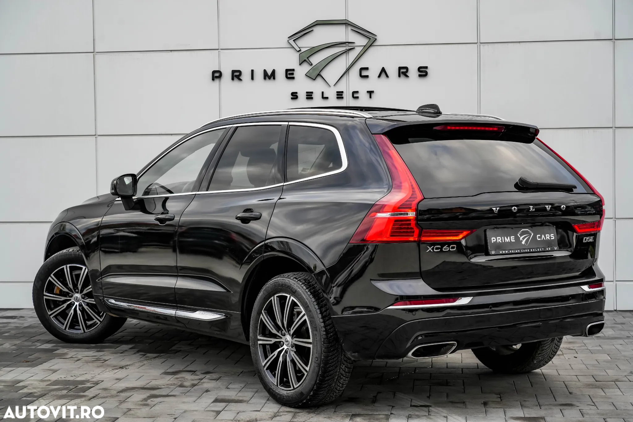 Volvo XC 60 D5 AWD Geartronic Inscription - 3
