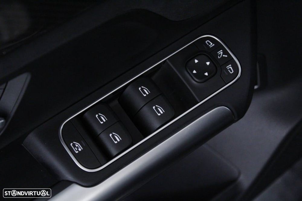 Mercedes-Benz GLA 180 d AMG Line - 21