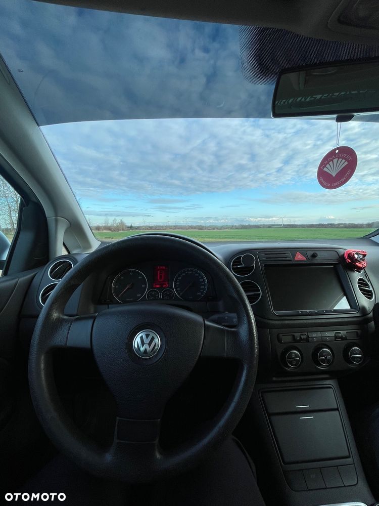 Volkswagen Golf - 13