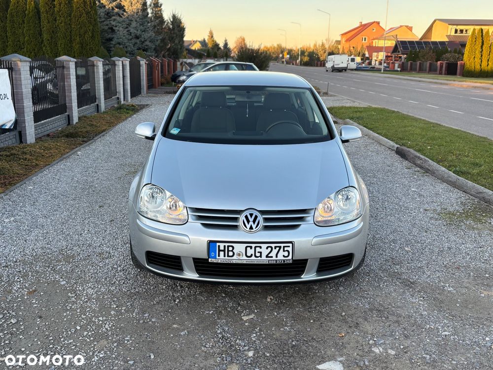 Volkswagen Golf - 3