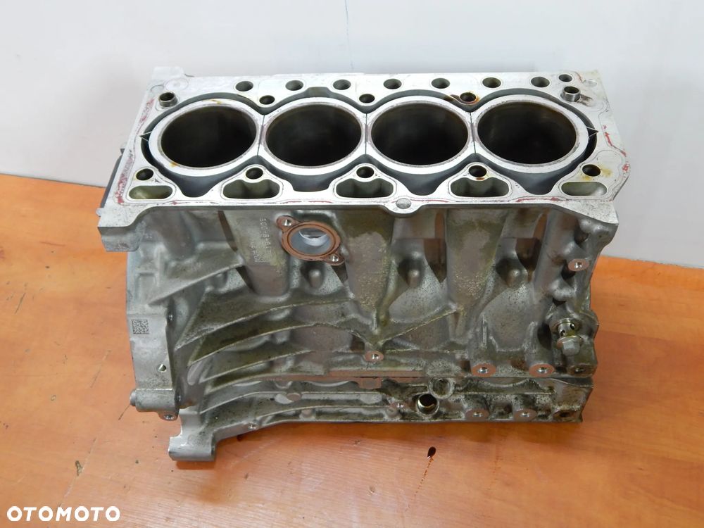 Blok silnika 2.0 B4 PLUG-IN Volvo v60 s90 V90 xc60 v40 xc90 18-22 Łuków części - 5