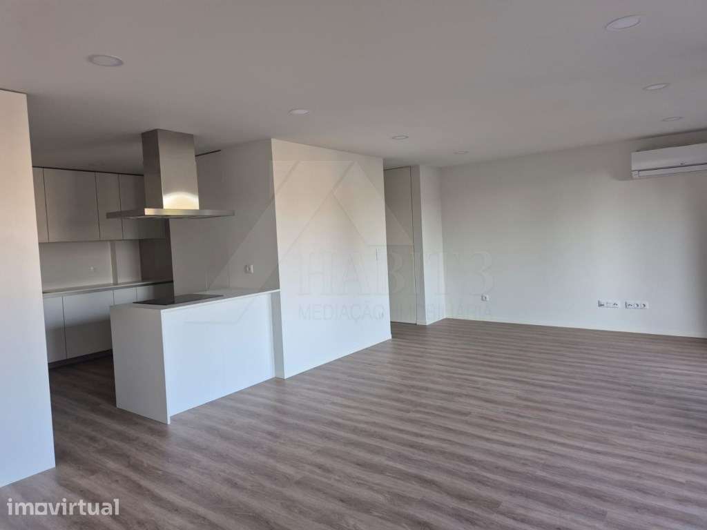 Apartamento Duplex - Grande imagem: 2/31