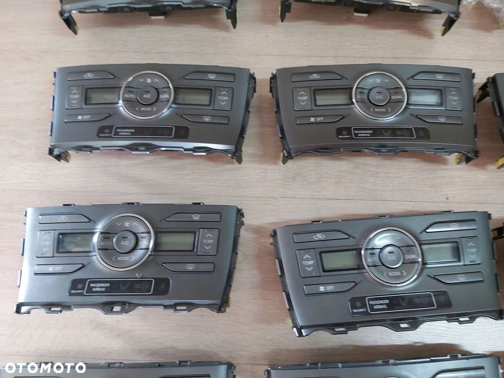 Toyota Auris I Panel nawiewu klimatyzacji 55900-02230 - 3