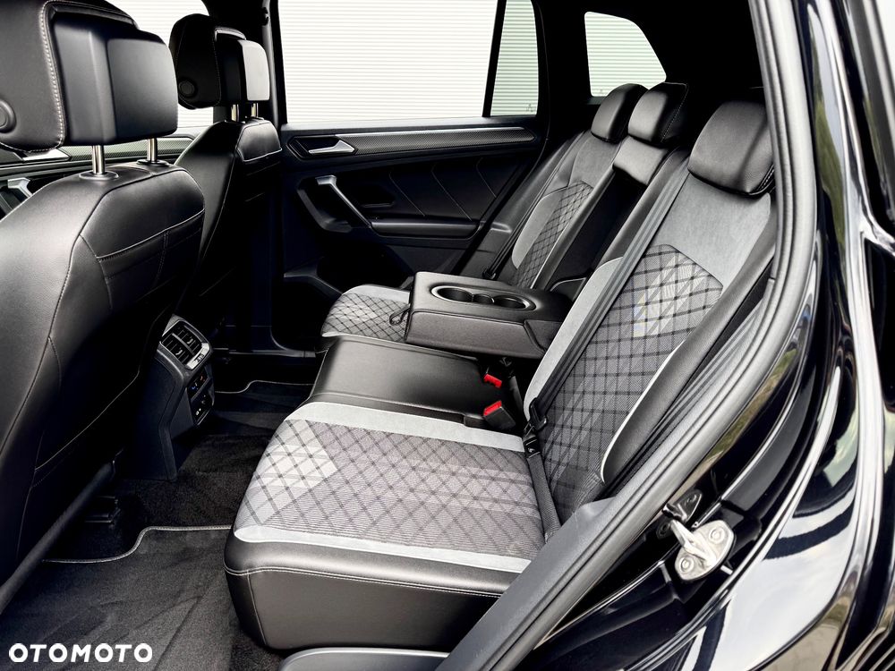 Volkswagen Tiguan 1.5 TSI OPF DSG R-Line - 32