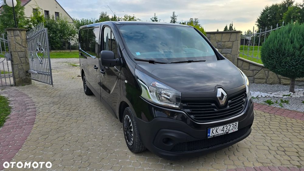 Renault Trafic - 23